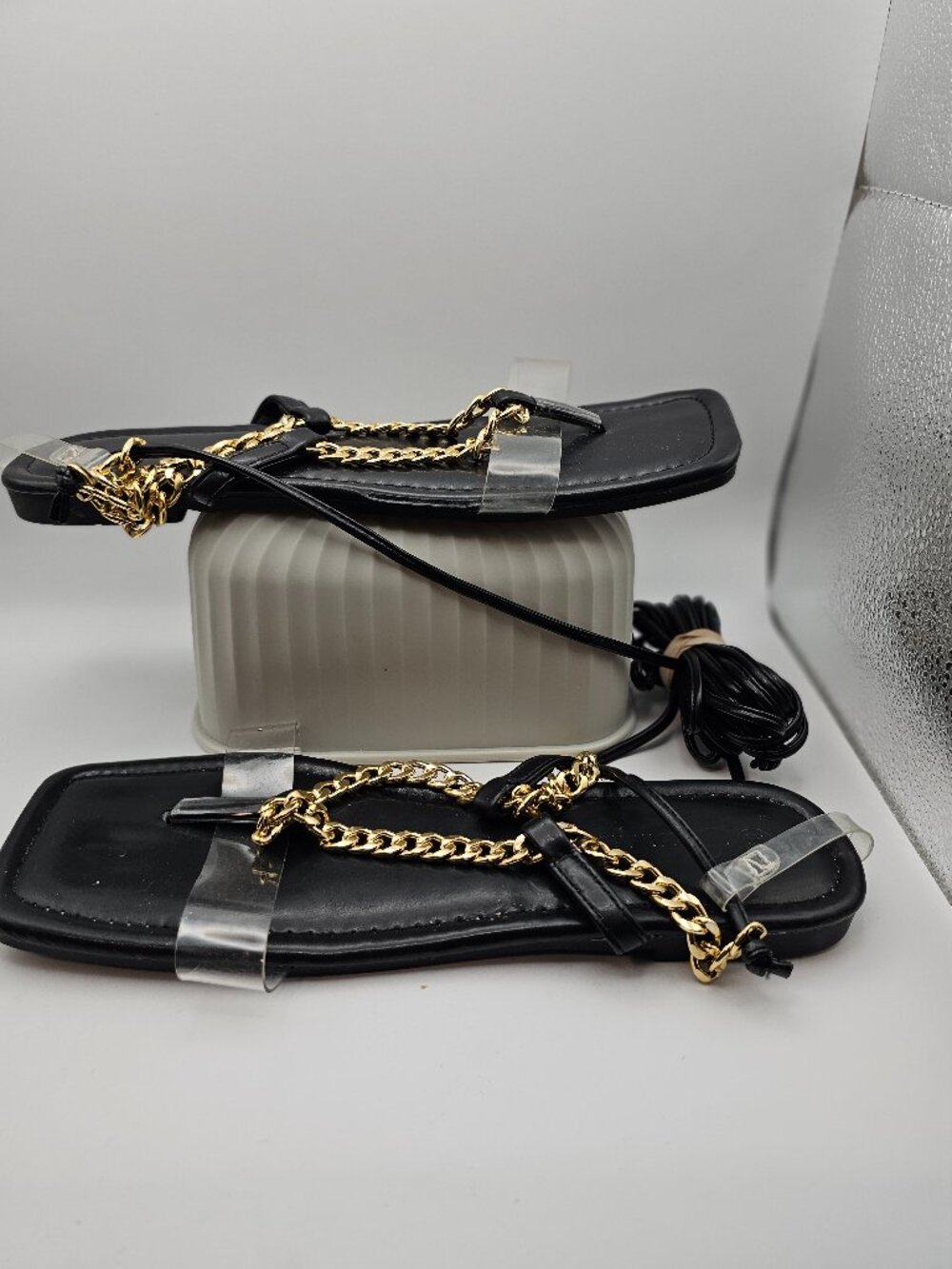Shoe Land Black Gold‑Chain Flat Sandals – Size 8.5